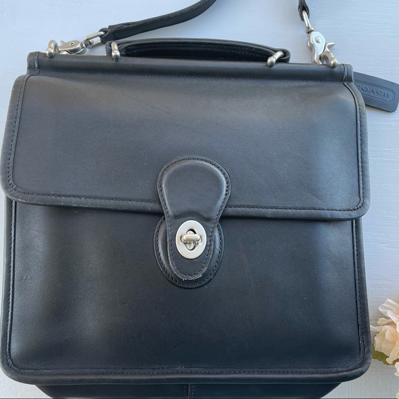 Coach Vintage Leather Station In Black - Picture 13 of 16